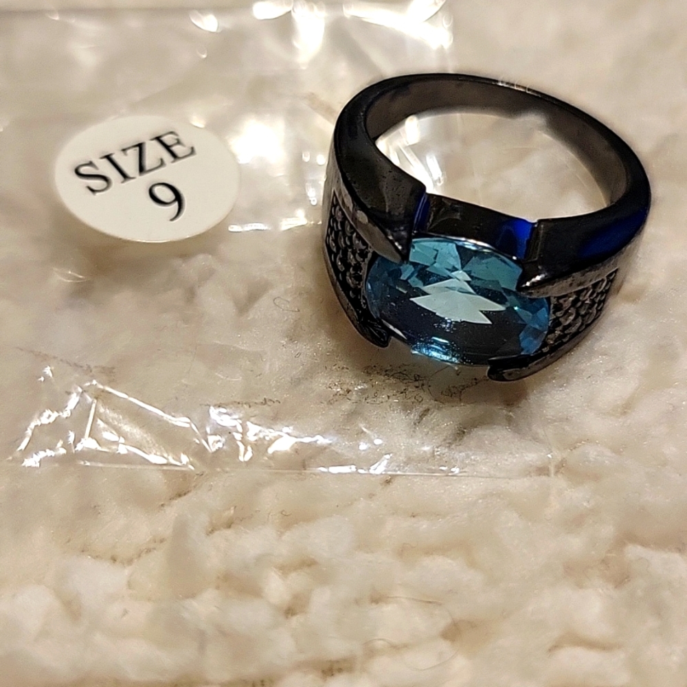 Womens ring blue stone